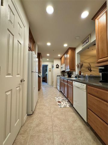 7212 HAMILTON ROAD 7212, Bradenton, FL 34209