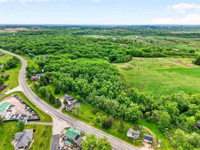 W11695 Jackson Street, Waterloo, WI 53594