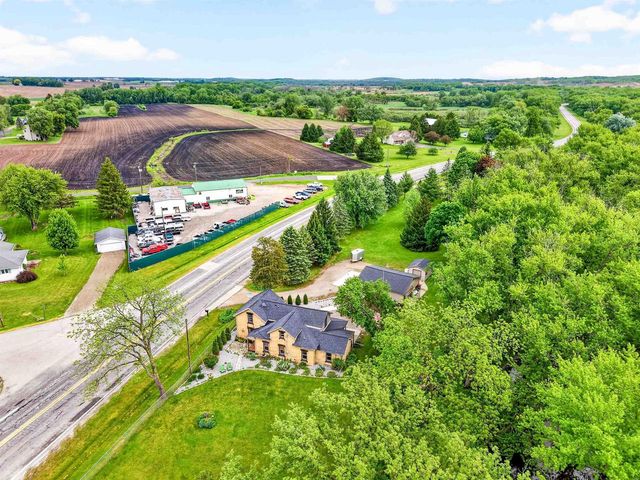 W11695 Jackson Street, Waterloo, WI 53594