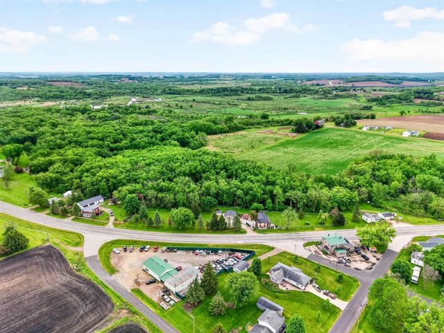 W11695 Jackson Street, Waterloo, WI 53594