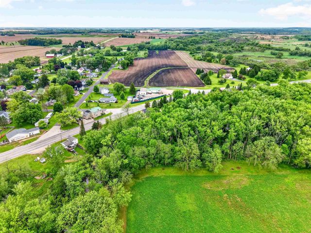 W11695 Jackson Street, Waterloo, WI 53594