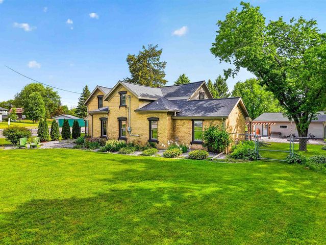 W11695 Jackson Street, Waterloo, WI 53594