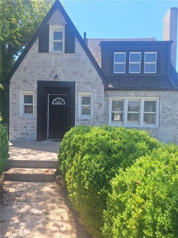 2524 N Cherry Street, Winston-salem, NC 27105