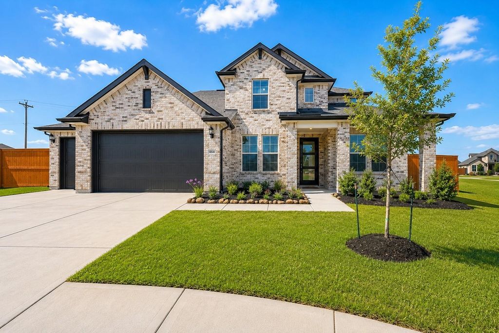 13602 Hartwell Bend Drive, Texas City, TX 77510