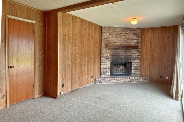 3966 Broadmoor Drive, Beaumont, TX 77707