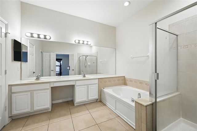 6127 FROGGATT STREET, Orlando, FL 32835
