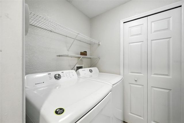 6127 FROGGATT STREET, Orlando, FL 32835