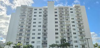 200 S Birch Rd 121, Fort Lauderdale, FL 33316