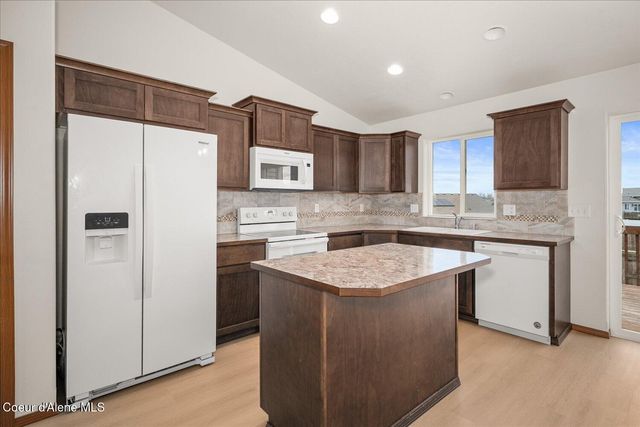 10327 W 9th Ave, Spokane, WA 99224