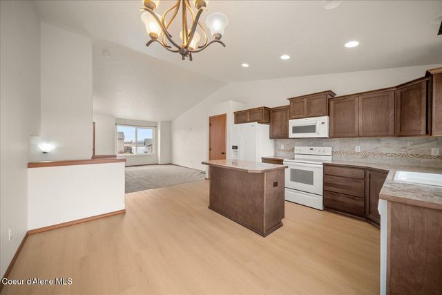 10327 W 9th Ave, Spokane, WA 99224