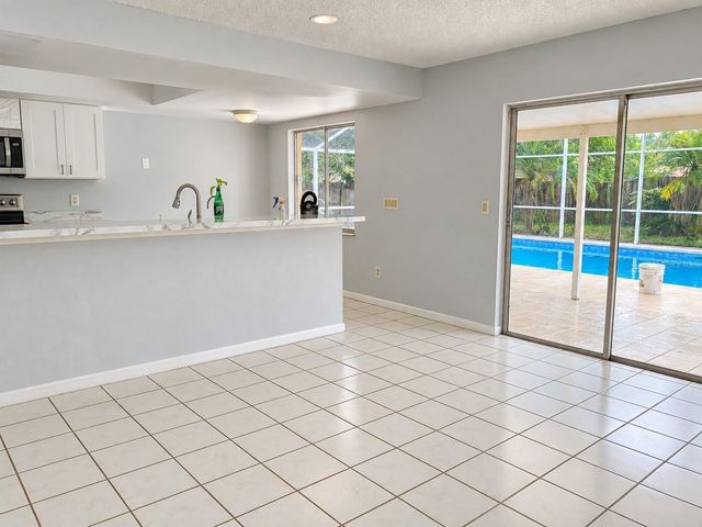 858 MOSSHART LANE, Orlando, FL 32825