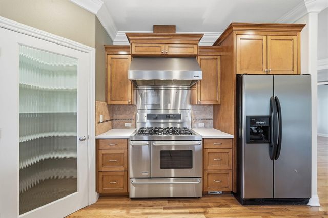 6760 Amber Ridge Drive, Anderson, CA 96007