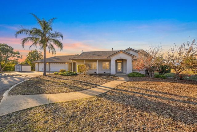 6760 Amber Ridge Drive, Anderson, CA 96007