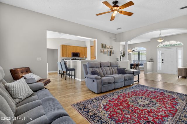 12736 CHANDLER VIEW Court, Jacksonville, FL 32218