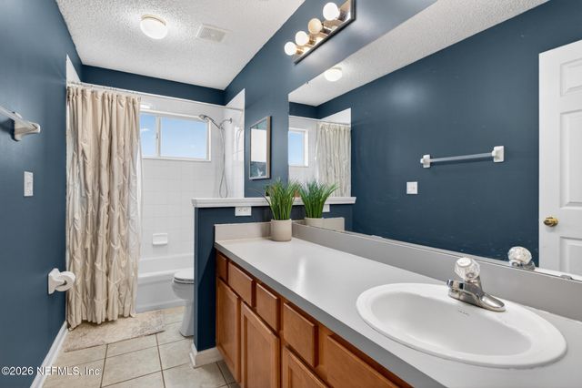 12736 CHANDLER VIEW Court, Jacksonville, FL 32218