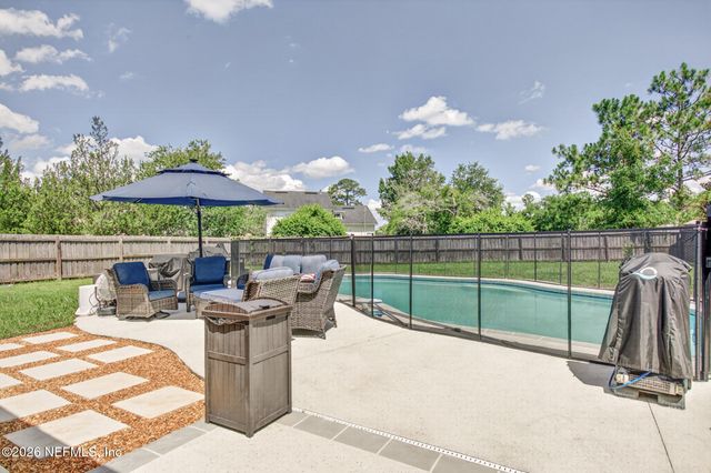 12736 CHANDLER VIEW Court, Jacksonville, FL 32218