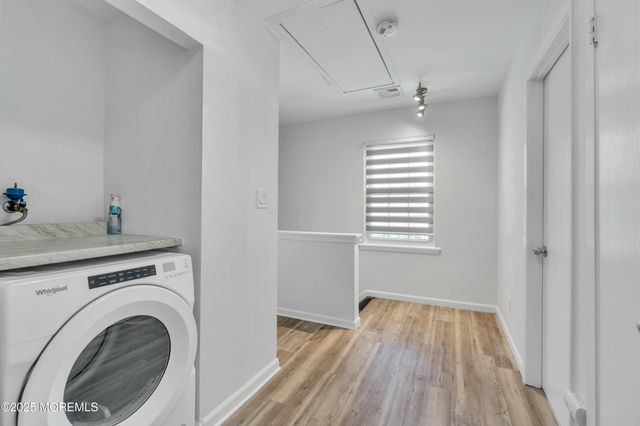21 English Club Drive, Manalapan, NJ 07726