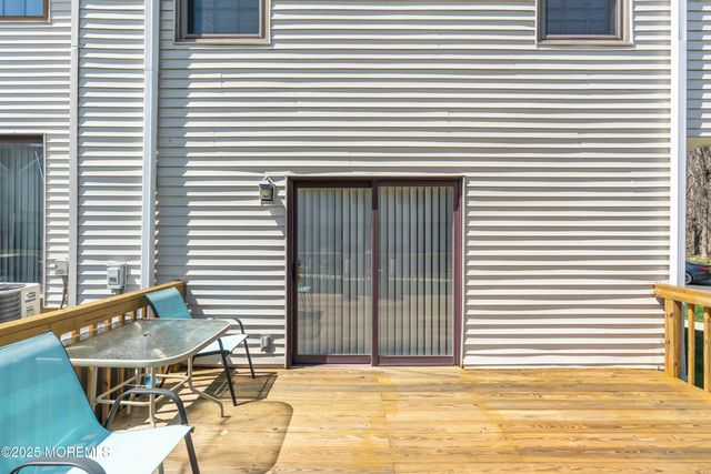 21 English Club Drive, Manalapan, NJ 07726