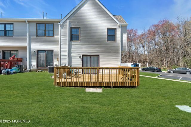 21 English Club Drive, Manalapan, NJ 07726