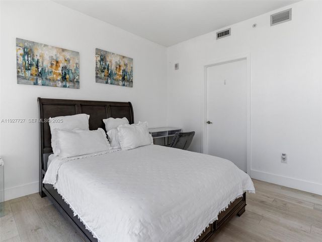 2900 NE 7th Ave 4301, Miami, FL 33137