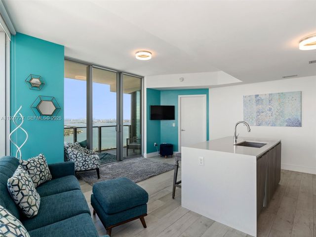 2900 NE 7th Ave 4301, Miami, FL 33137