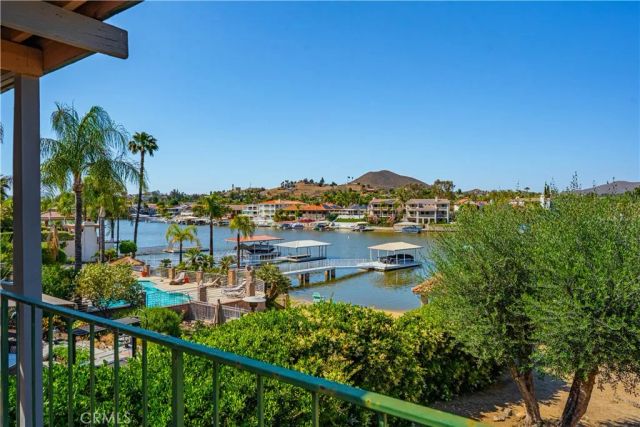 23256 Gray Fox Drive, Canyon Lake, CA 92587