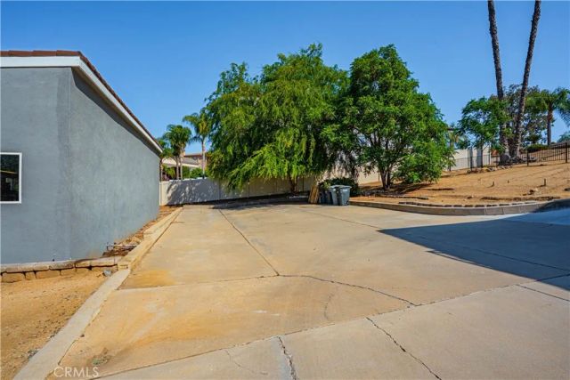 23256 Gray Fox Drive, Canyon Lake, CA 92587