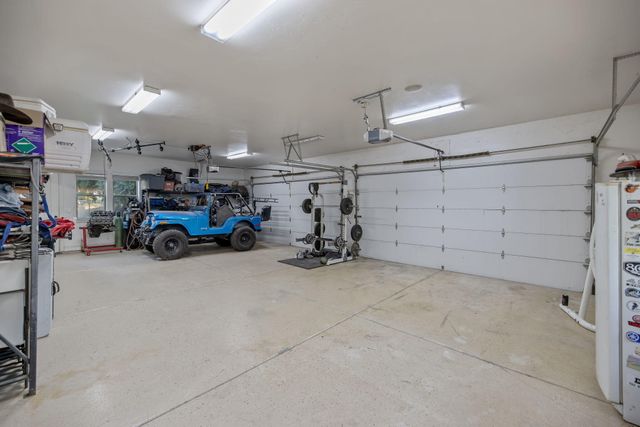 4546 S Dans Street, Visalia, CA 93277