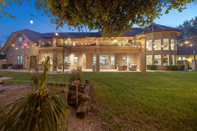 4546 S Dans Street, Visalia, CA 93277