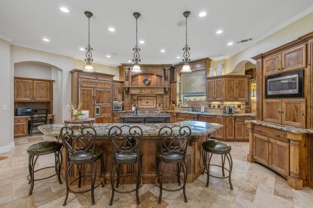 4546 S Dans Street, Visalia, CA 93277