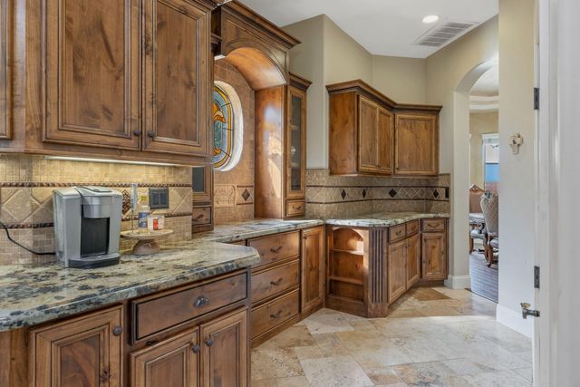 4546 S Dans Street, Visalia, CA 93277