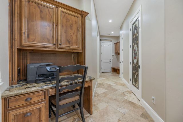 4546 S Dans Street, Visalia, CA 93277