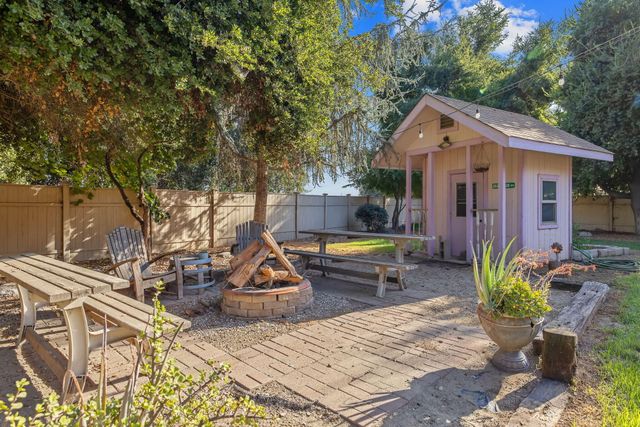 4546 S Dans Street, Visalia, CA 93277