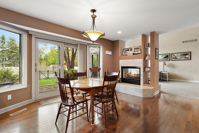 2110 Wooded Way, Stevensville, MI 49127
