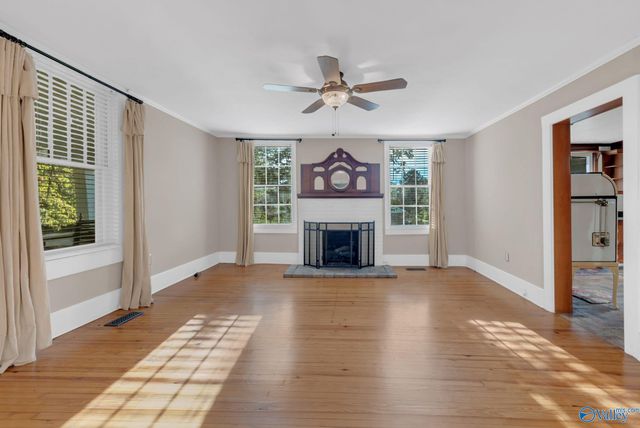 2004 Vestavia Drive SW, Decatur, AL 35603