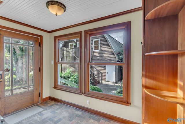 2004 Vestavia Drive SW, Decatur, AL 35603