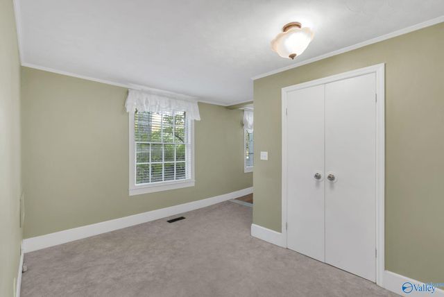 2004 Vestavia Drive SW, Decatur, AL 35603