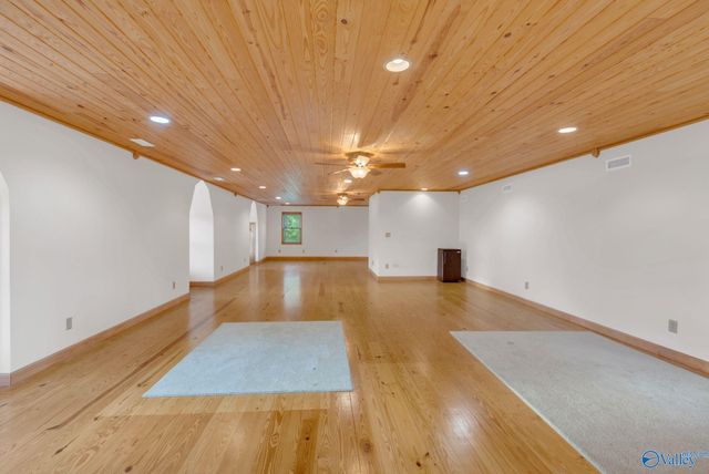 2004 Vestavia Drive SW, Decatur, AL 35603