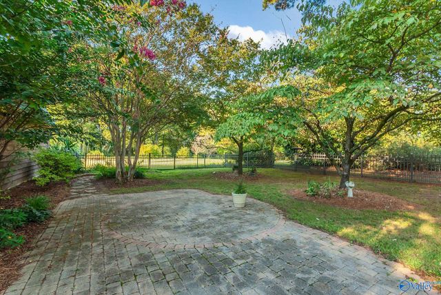 2004 Vestavia Drive SW, Decatur, AL 35603