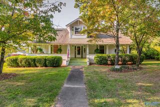 2004 Vestavia Drive SW, Decatur, AL 35603