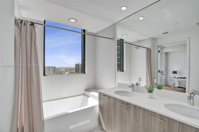 501 NE 31st Street 2808, Miami, FL 33137