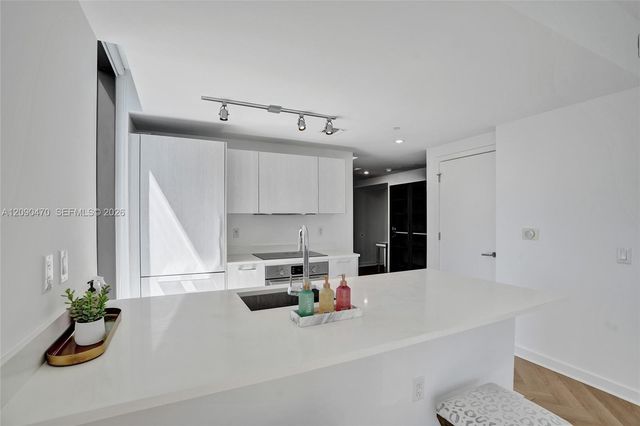 501 NE 31st Street 2808, Miami, FL 33137