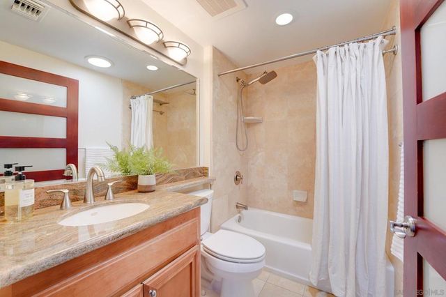 3990 Centre Street 307, San Diego, CA 92103