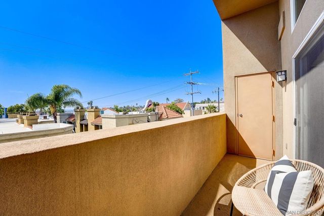 3990 Centre Street 307, San Diego, CA 92103