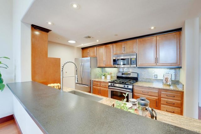 3990 Centre Street 307, San Diego, CA 92103
