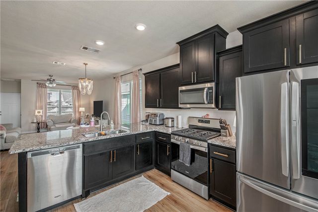 808 Mineral Wells Lane, College Station, TX 77845