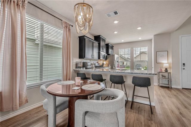 808 Mineral Wells Lane, College Station, TX 77845