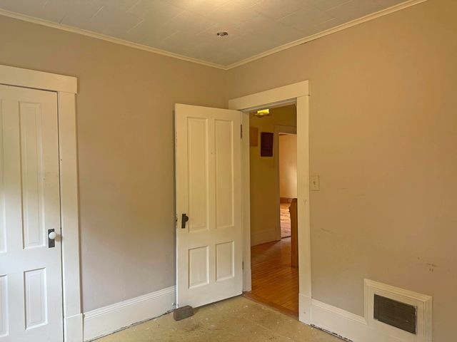 110 Western Avenue, Brattleboro, VT 05301