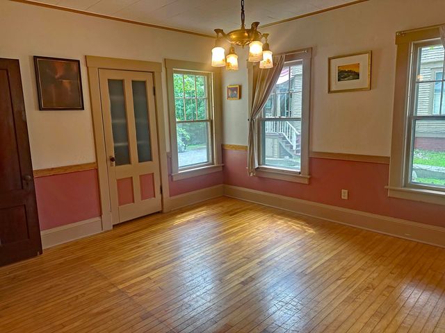 110 Western Avenue, Brattleboro, VT 05301