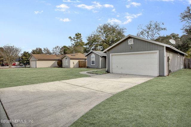 6975 HUNTINGTON WOODS Circle E, Jacksonville, FL 32244